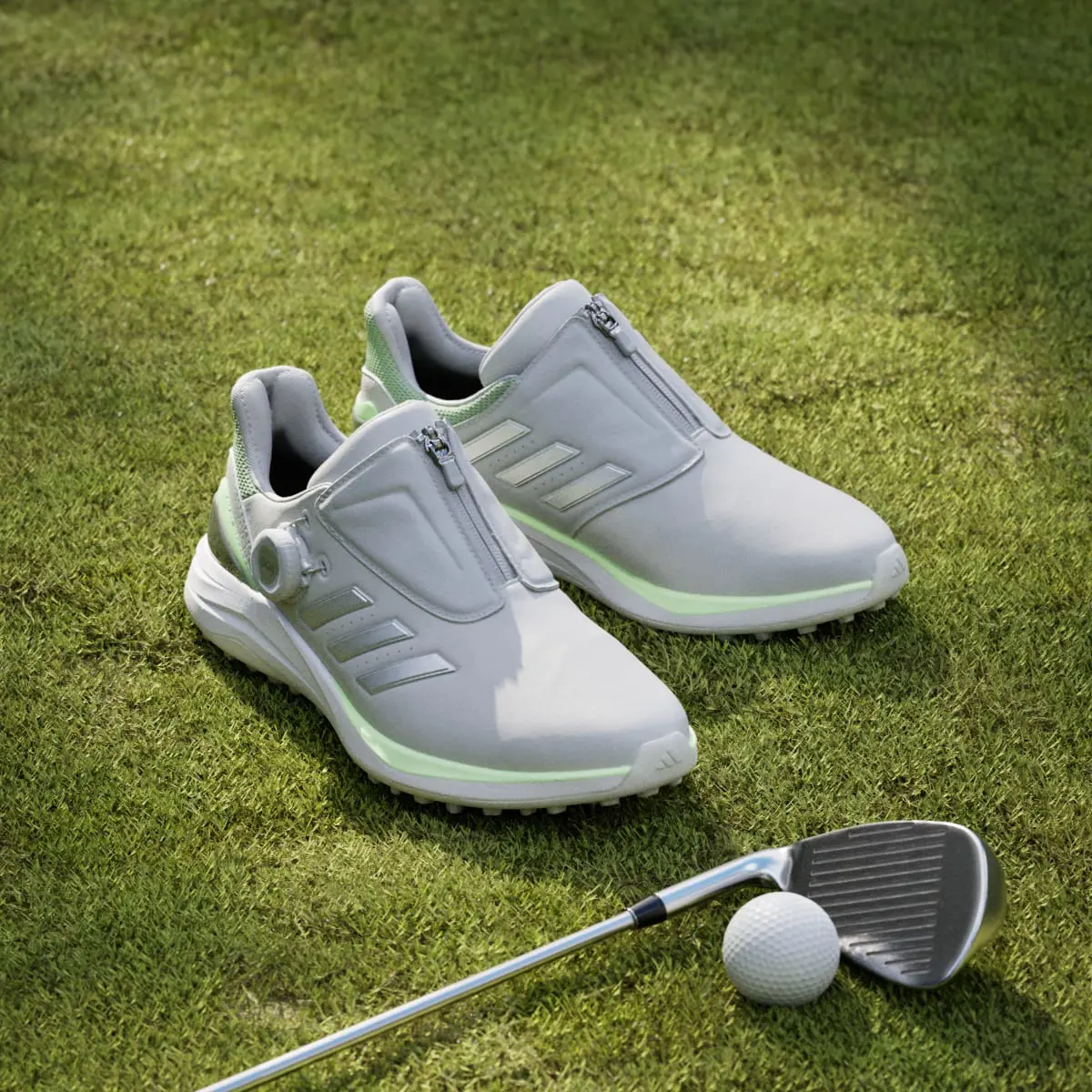 Adidas Chaussure de golf sans crampons Solarmotion BOA 24. 3