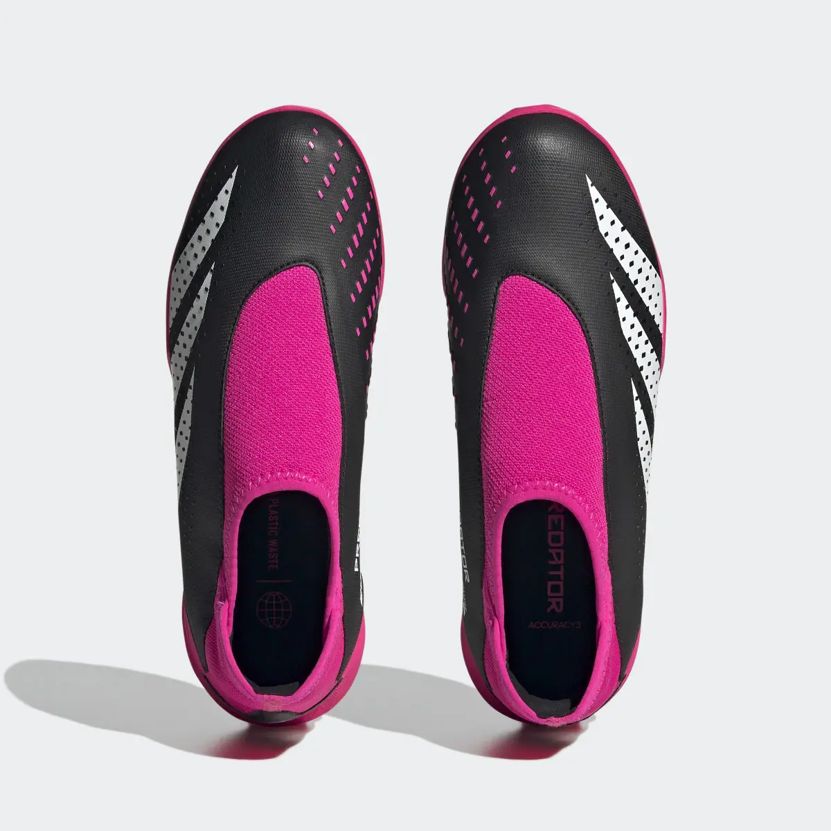 Adidas Zapatilla de fútbol Predator Accuracy.3 Laceless moqueta. 3