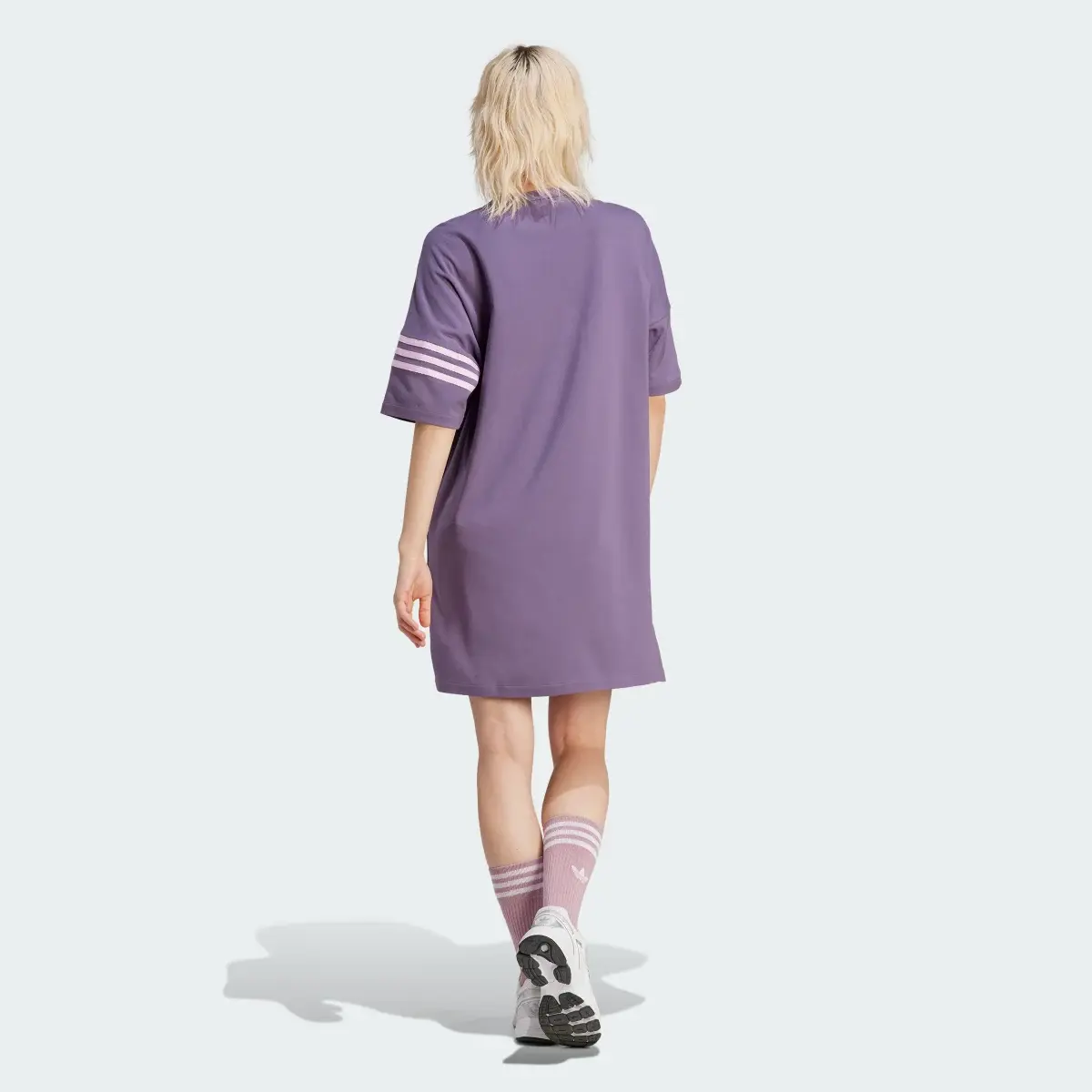 Adidas Adicolor Neuclassics Tee Dress. 3