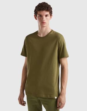 military green t-shirt