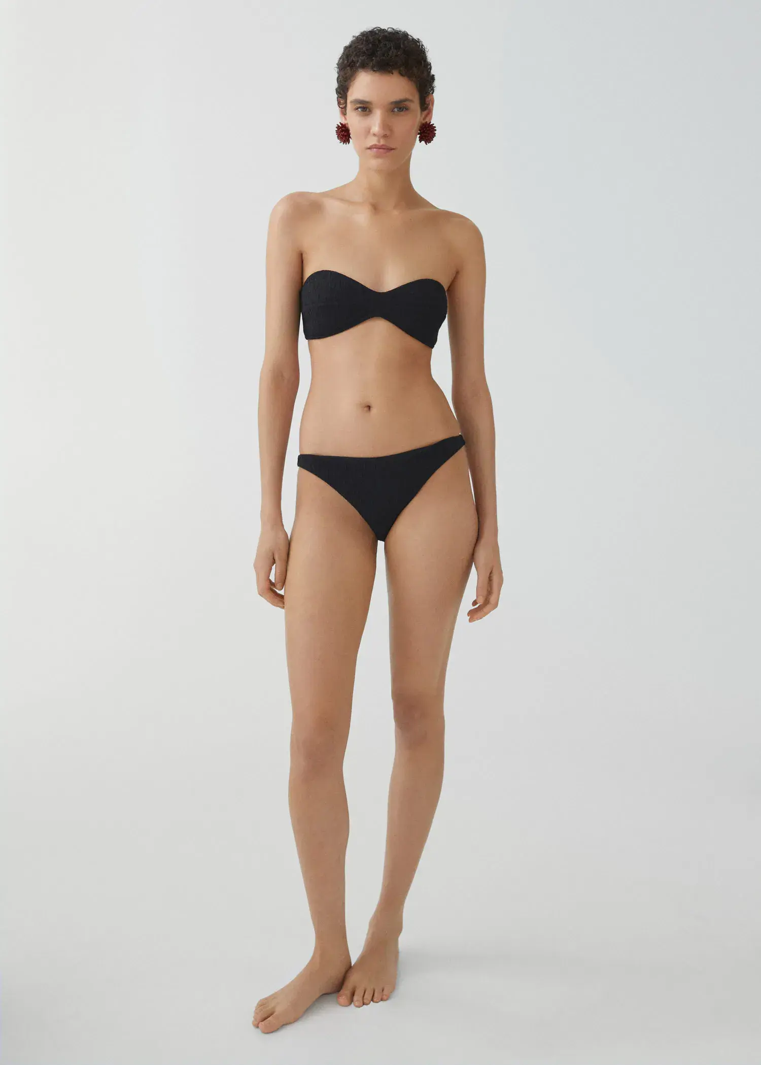 Mango Culotte bikini classique texturée. 1