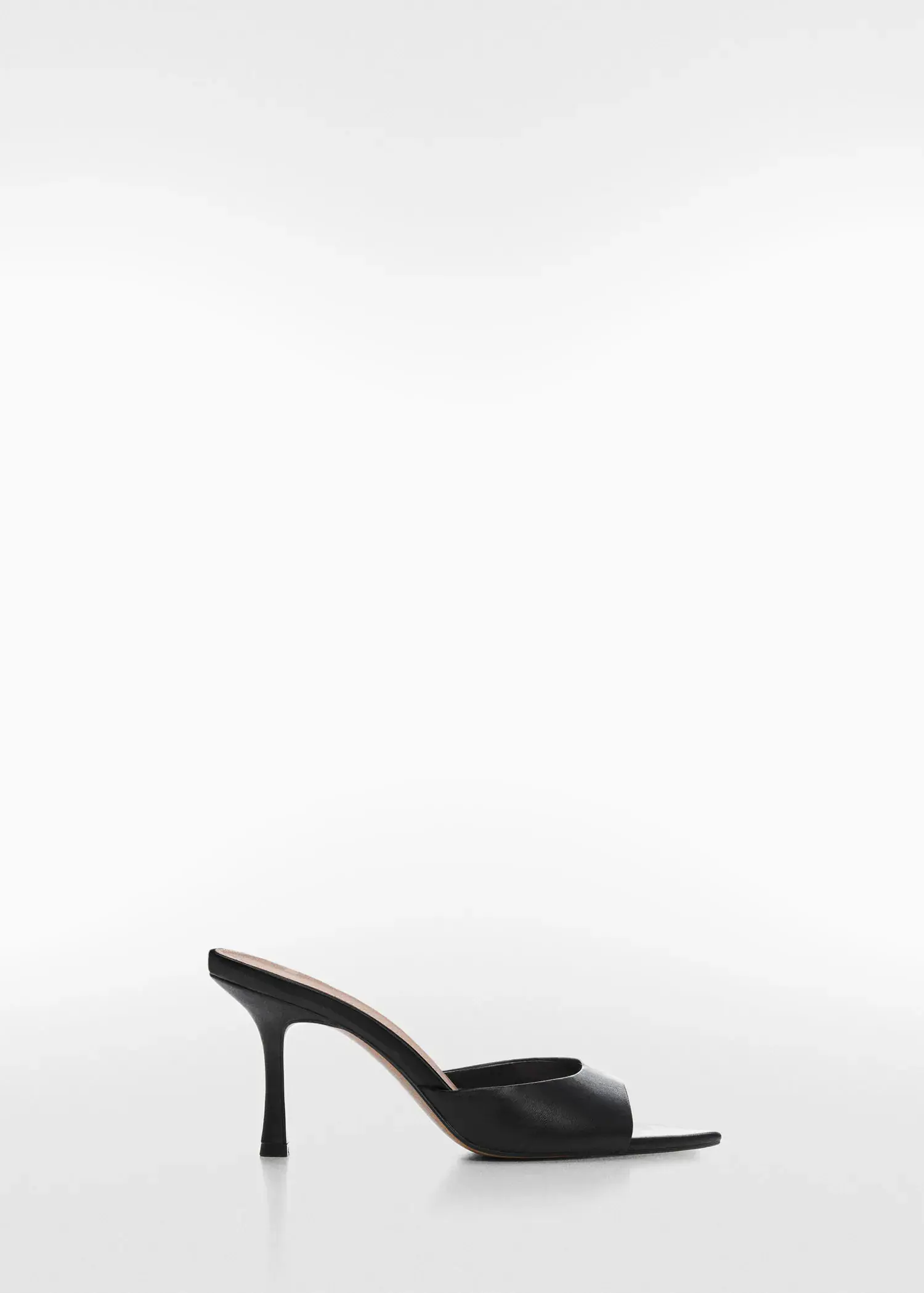 Mango Heel non-structured sandals. a pair of black high heeled shoes against a white background. 