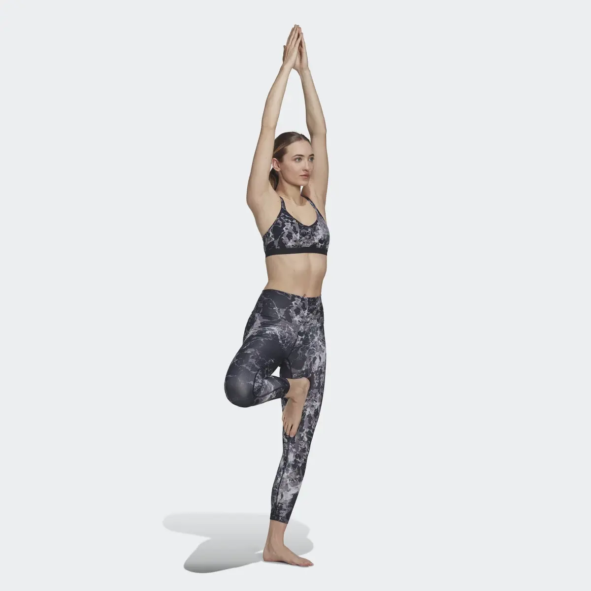 Adidas Yoga Essentials Print 7/8 Leggings. 3