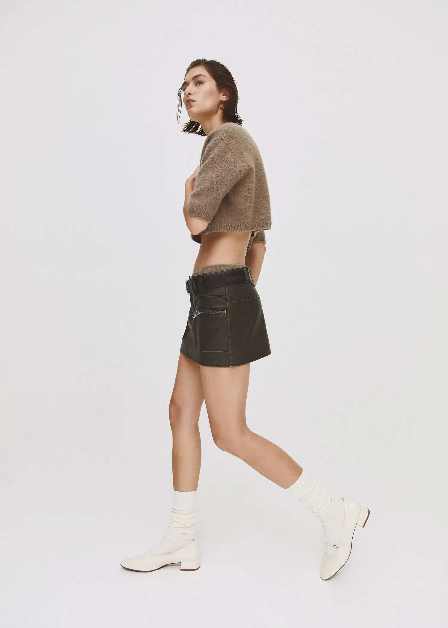 Mango Worn-effect leather skirt. 1