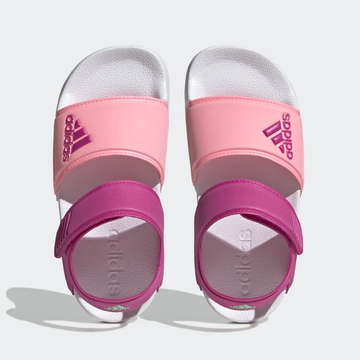 Adidas adilette Sandale. 3