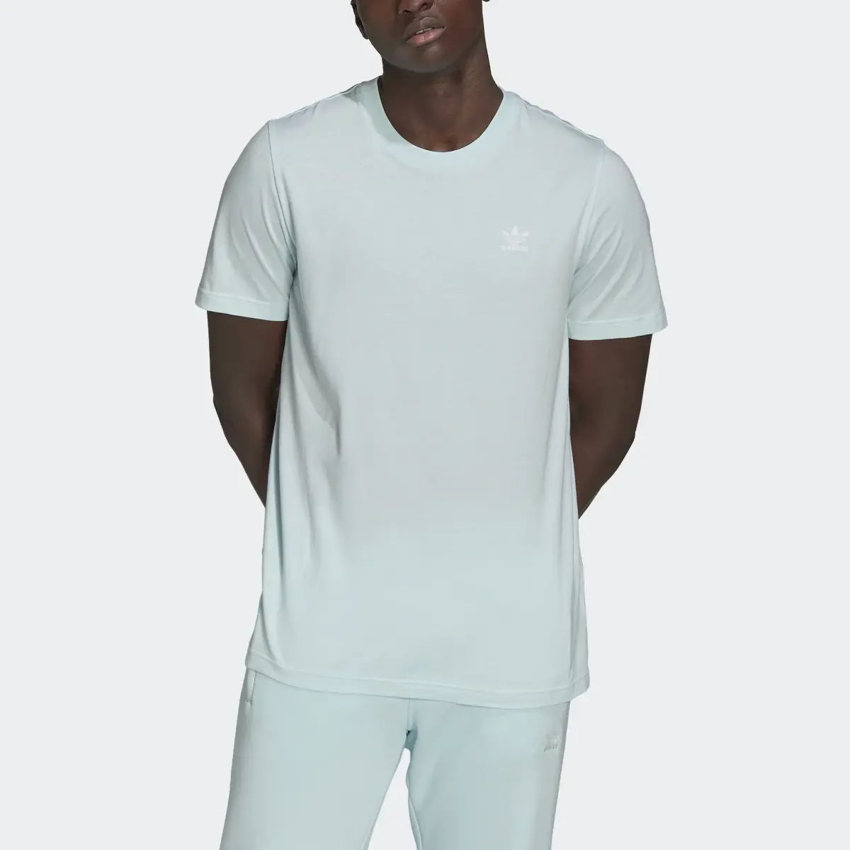 Adidas Adicolor Essentials Trefoil T-Shirt. 1