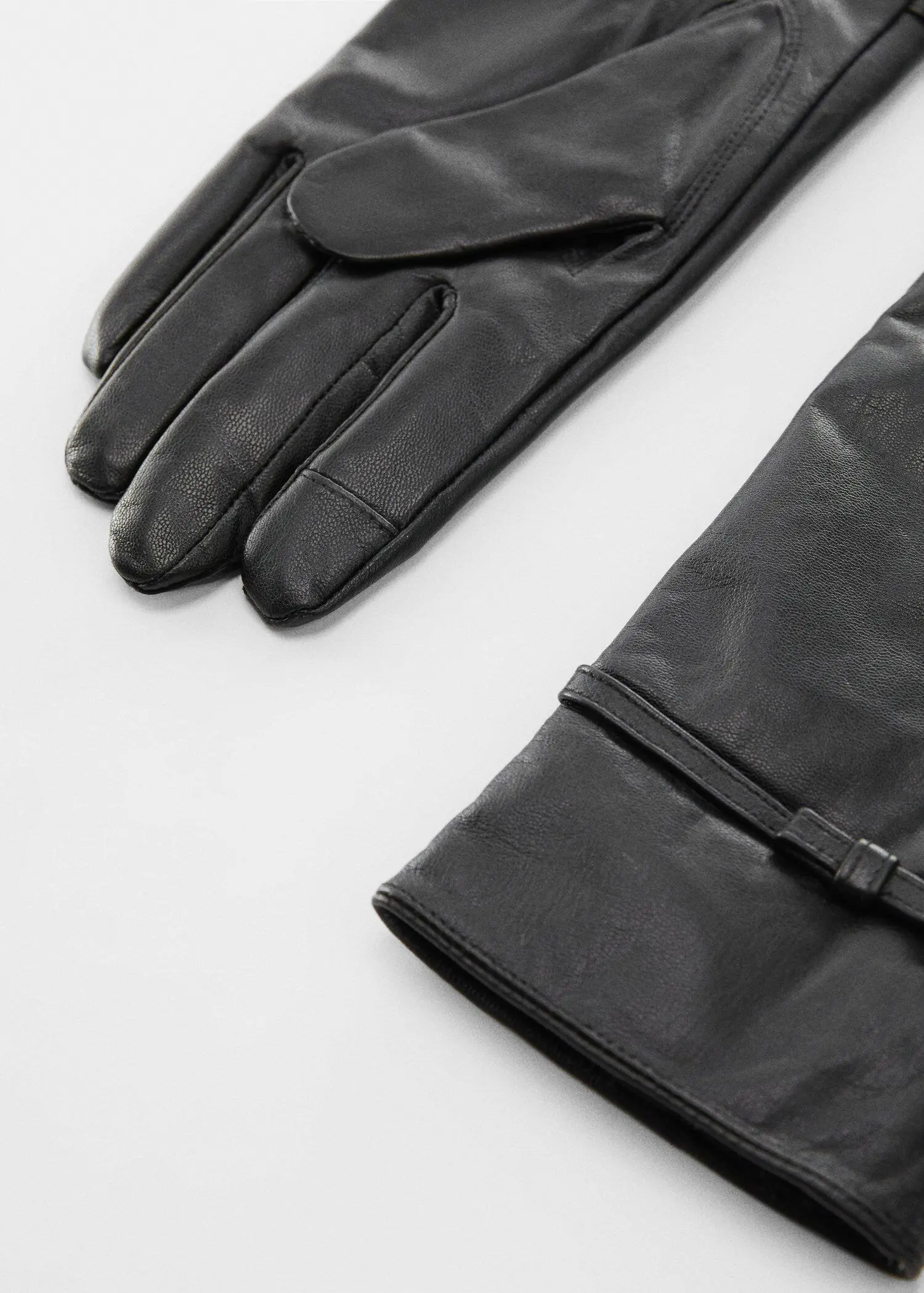Mango Bow leather gloves. 2