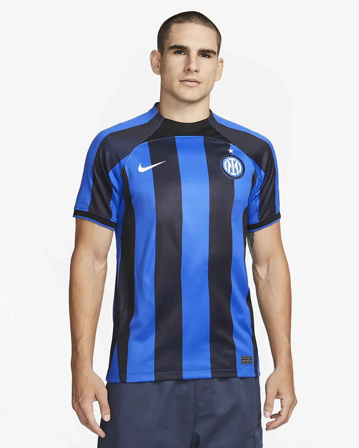 Nike Equipamento principal Stadium Inter de Milão 2022/23. 1