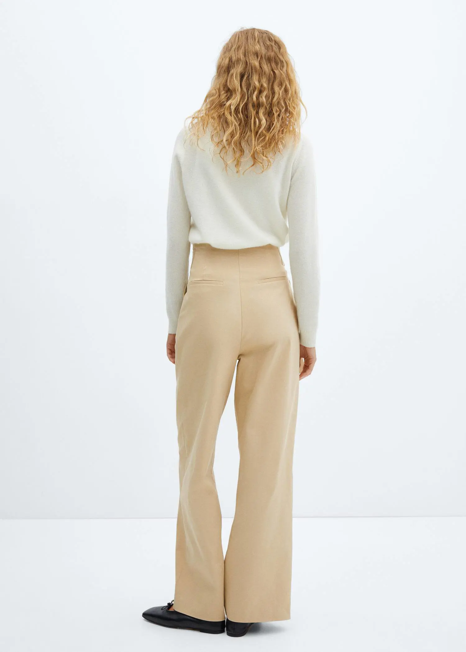 Mango Paperbag trousers with belt. 3