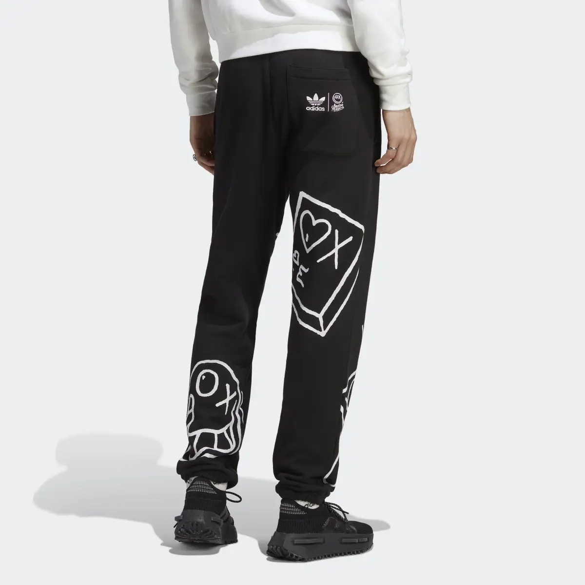 Adidas Originals x André Saraiva Sweat Pants. 2