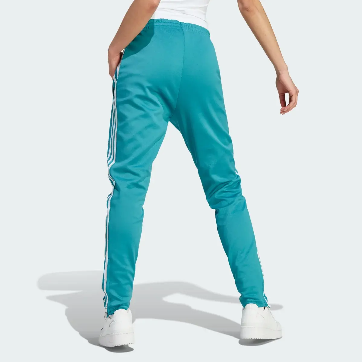 Adidas Spodnie dresowe Adicolor SST. 2