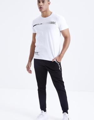 Tommy Life Beyaz - Siyah Baskı Detaylı O Yaka Standart Kalıp Manşetli Erkek Eşofman Takım - 85175. 3 Tommy Life Beyaz - Siyah Baskı Detaylı O Yaka Standart Kalıp Manşetli Erkek Eşofman Takım - 85175. 3