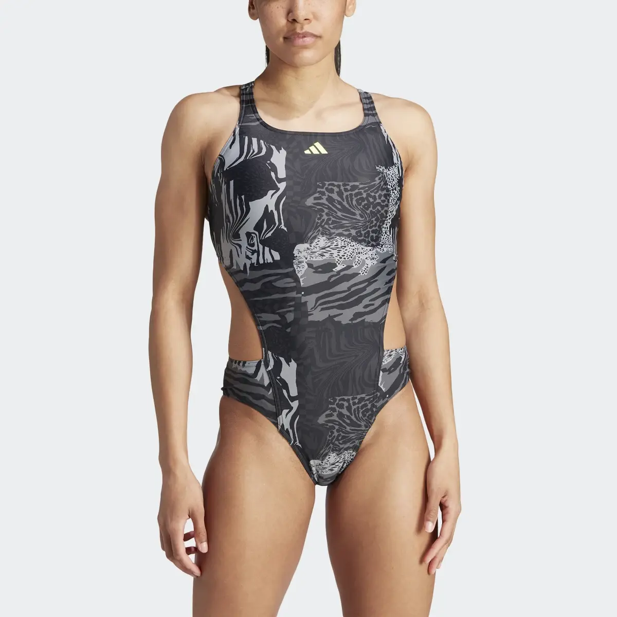 Adidas Maillot de bain à imprimé graphique intégral. 1