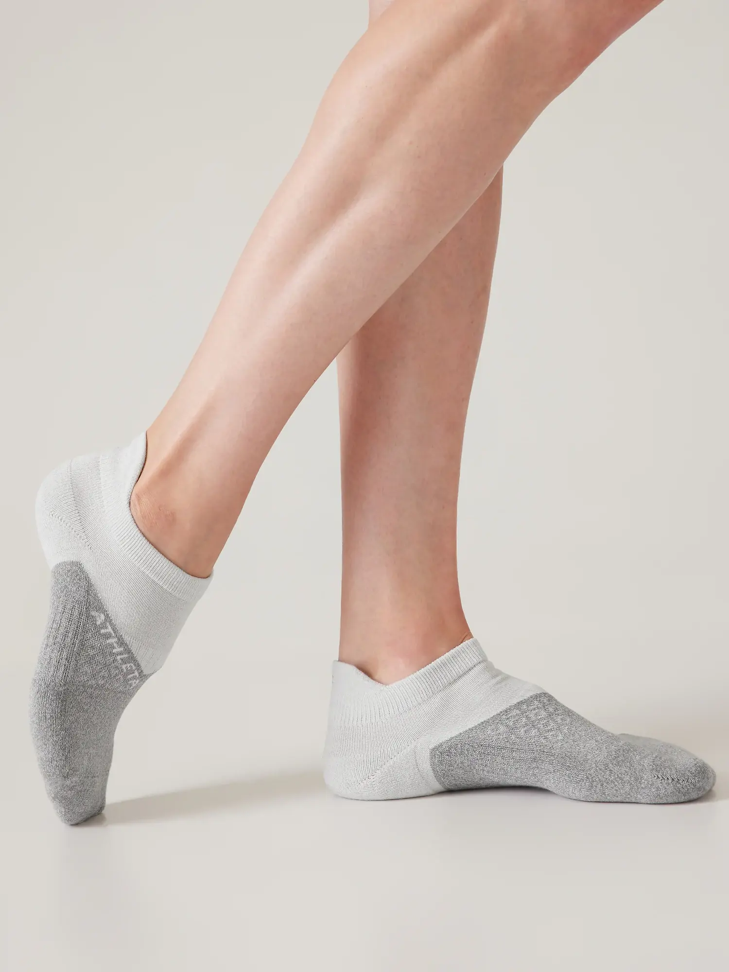 Athleta Everyday Ankle Sock gray. 1