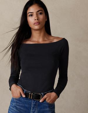 Refined Boat-Neck T-Shirt black