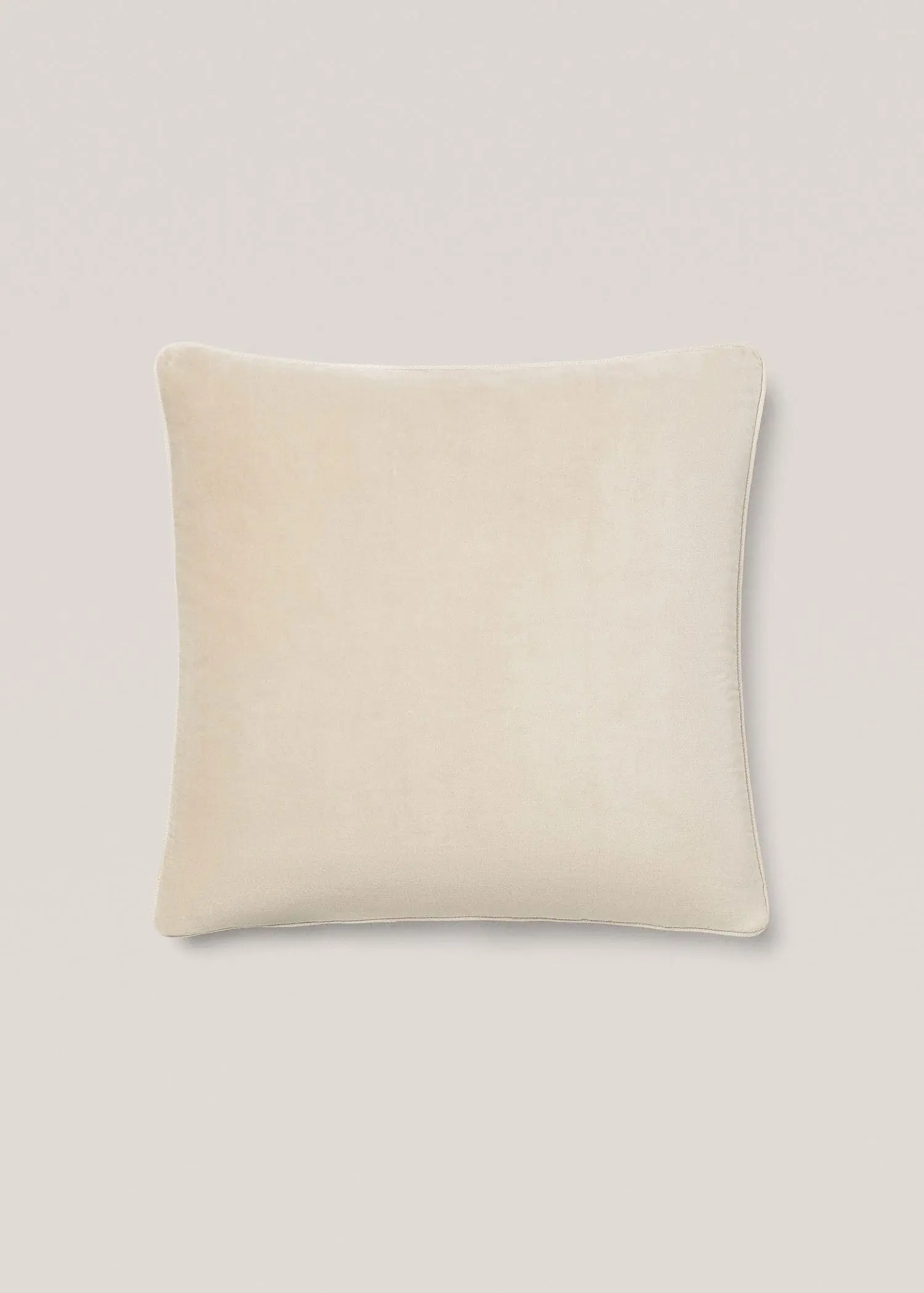 Mango Velvet cushion case 60x60cm . 1