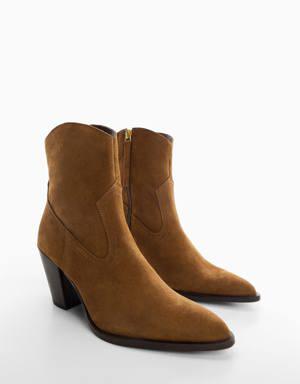 Suede leather ankle boots