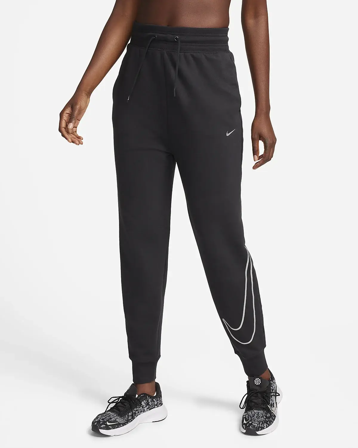 Nike Dri-FIT One. 1