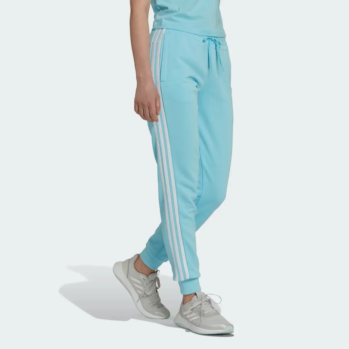 Adidas Pantalón Essentials French Terry 3 bandas. 3