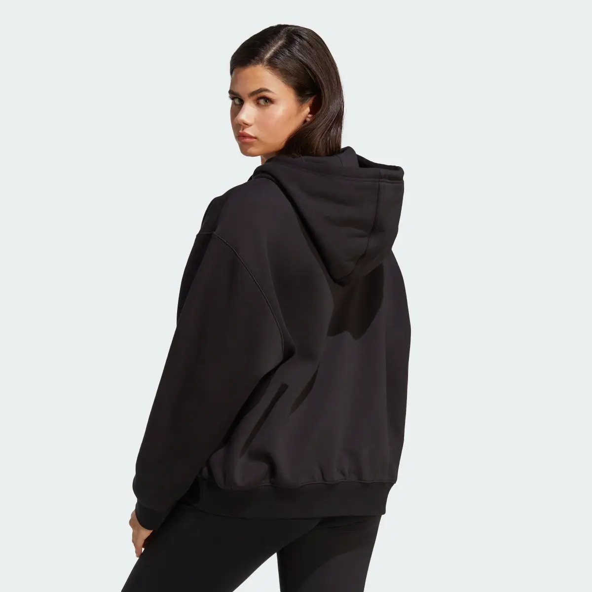 Adidas Adicolor Essentials Boyfriend Hoodie. 3