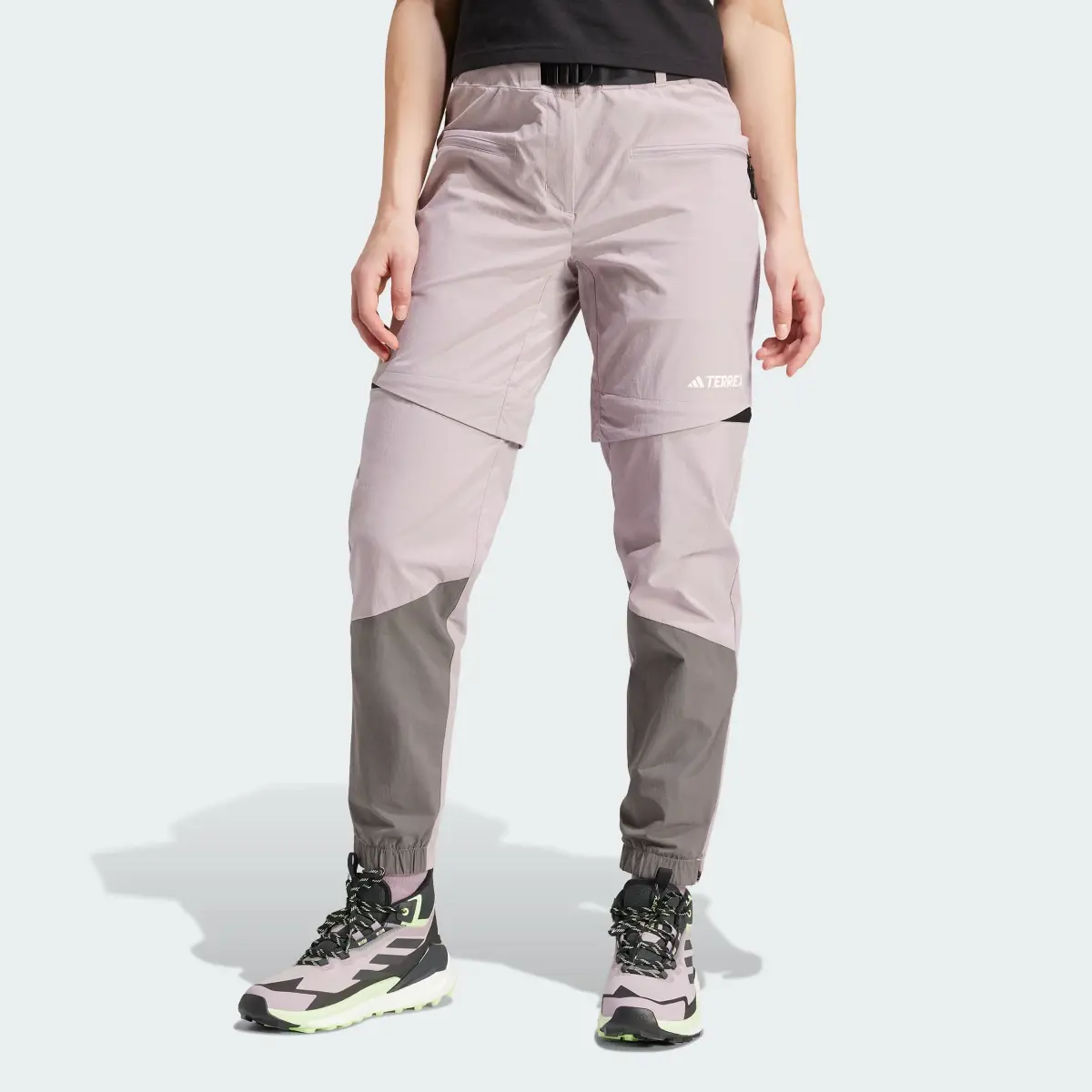 Adidas Pantalón Terrex Utilitas Hiking Zip-Off. 1