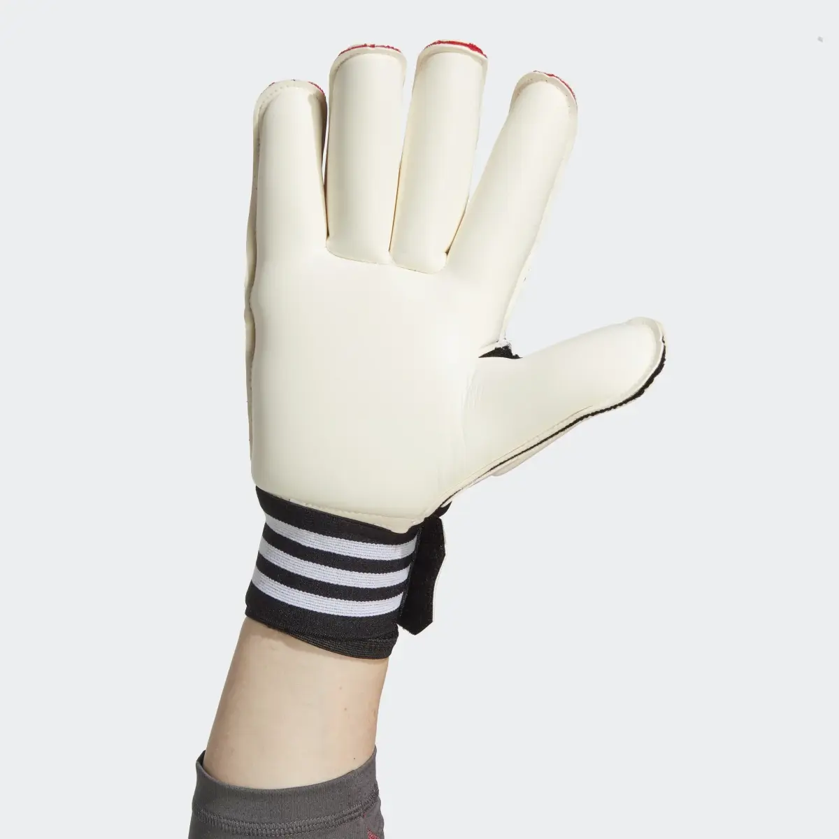 Adidas Tiro Pro Goalkeeper Gloves. 2