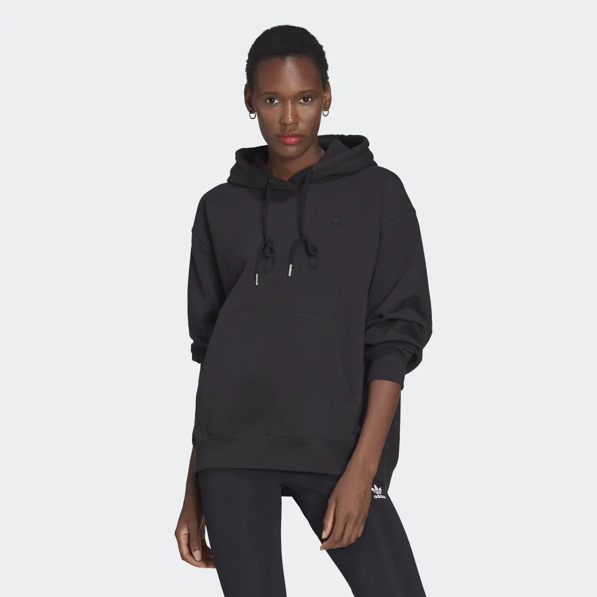 Adidas Adicolor Oversize Hoodie. 2