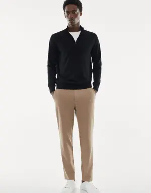 Crease-resistant slim-fit trousers