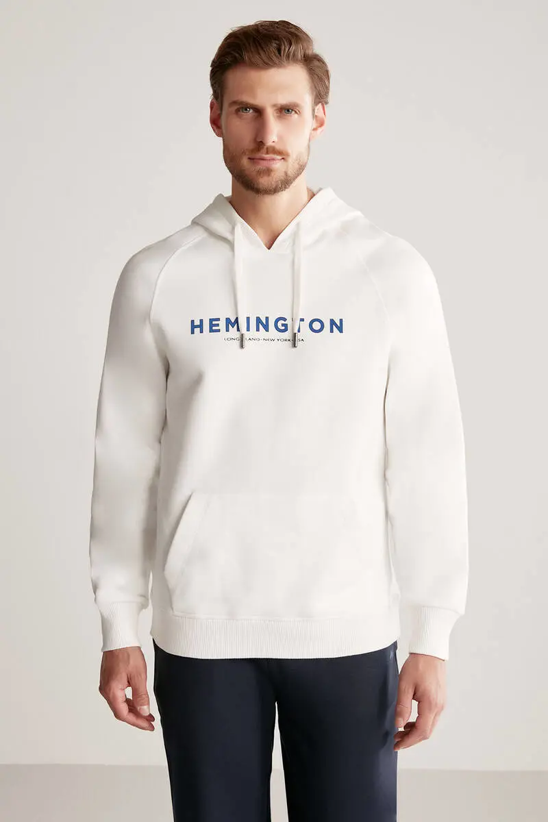 Hemington Logolu Kapüşonlu Beyaz Hoody. 1