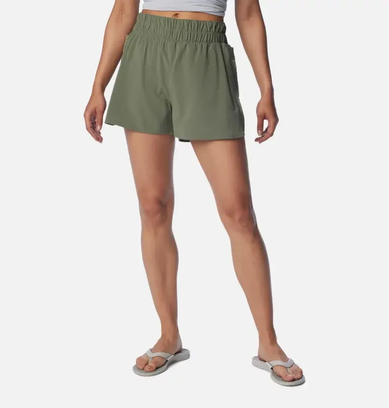 Columbia Women's PFG Tidal Light™ Lined Shorts. 1