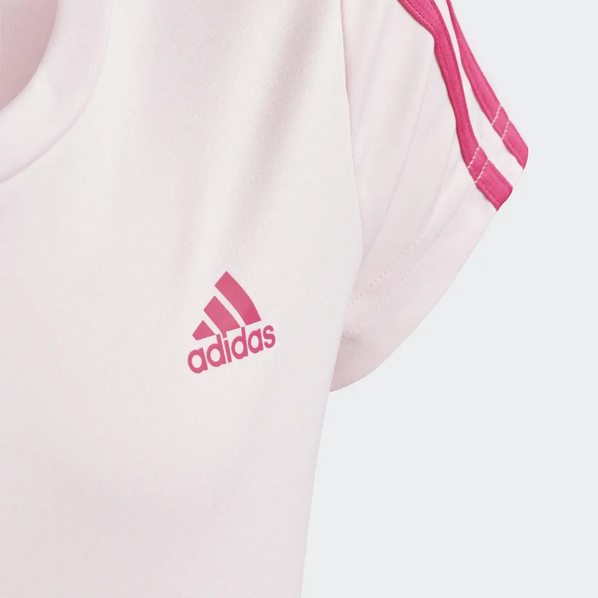 Adidas 3-STRIPES T-Shirt. 3
