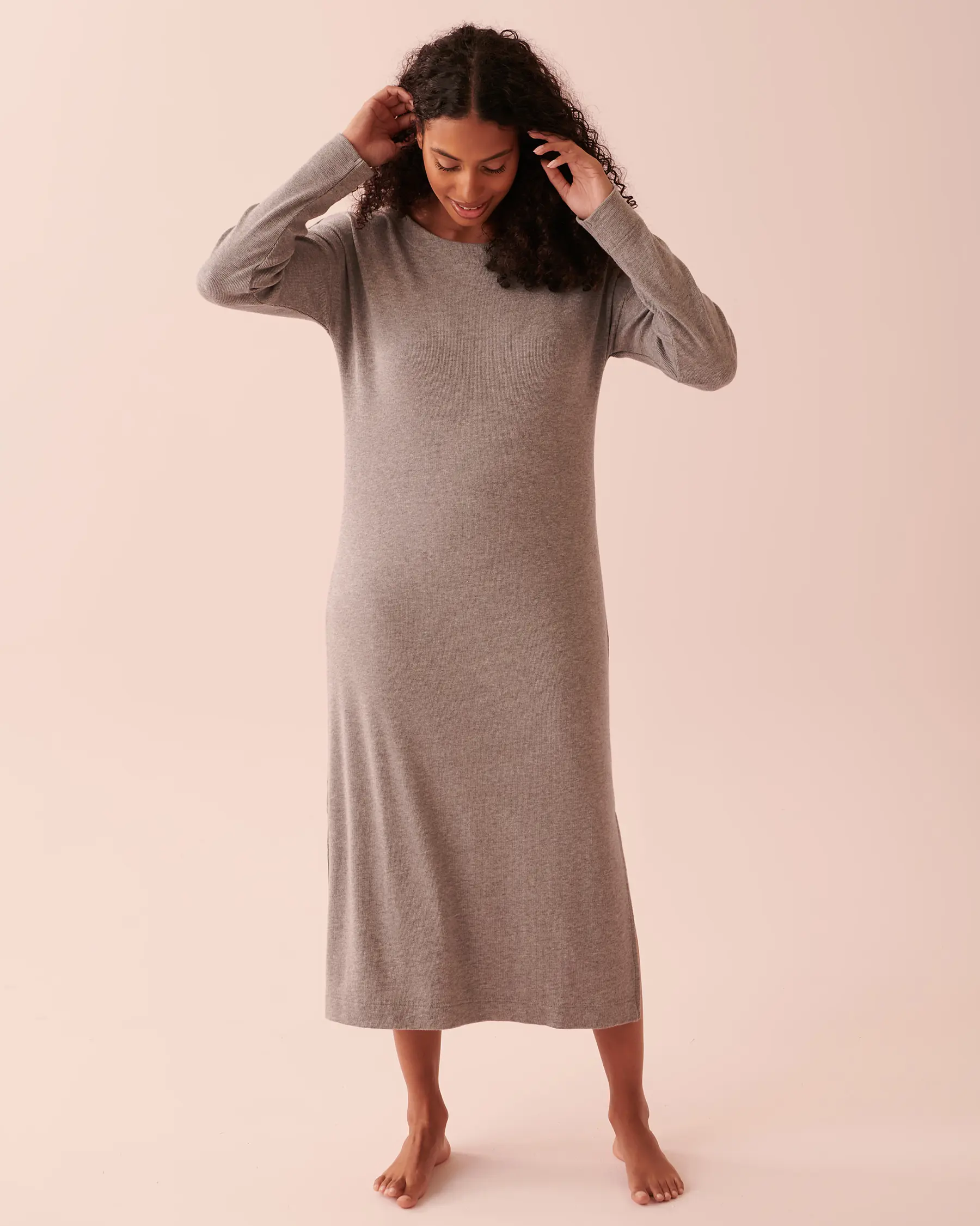 La Vie en Rose Ribbed Long Sleeve Dress. 1