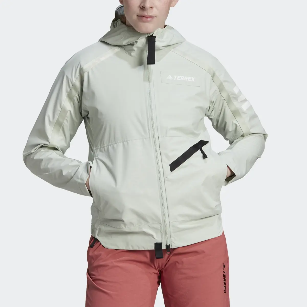 Adidas Chaqueta impermeable con capucha Terrex Utilitas. 1