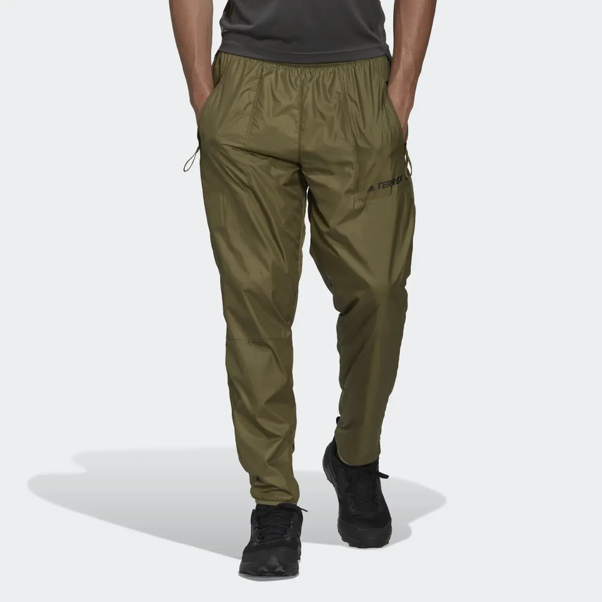 Adidas Pantalon Multi Primegreen Windfleece. 1