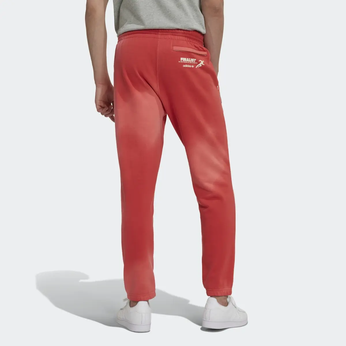 Adidas Pantalón Graphics Mellow Ride Club. 2