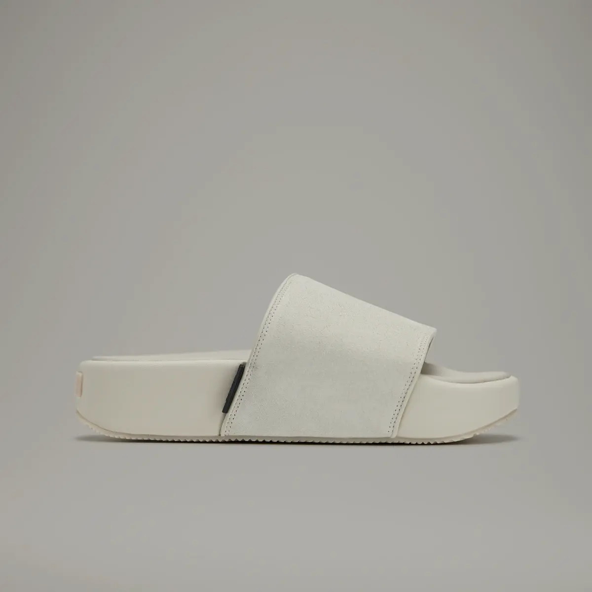 Adidas Y-3 SLIDE. 2