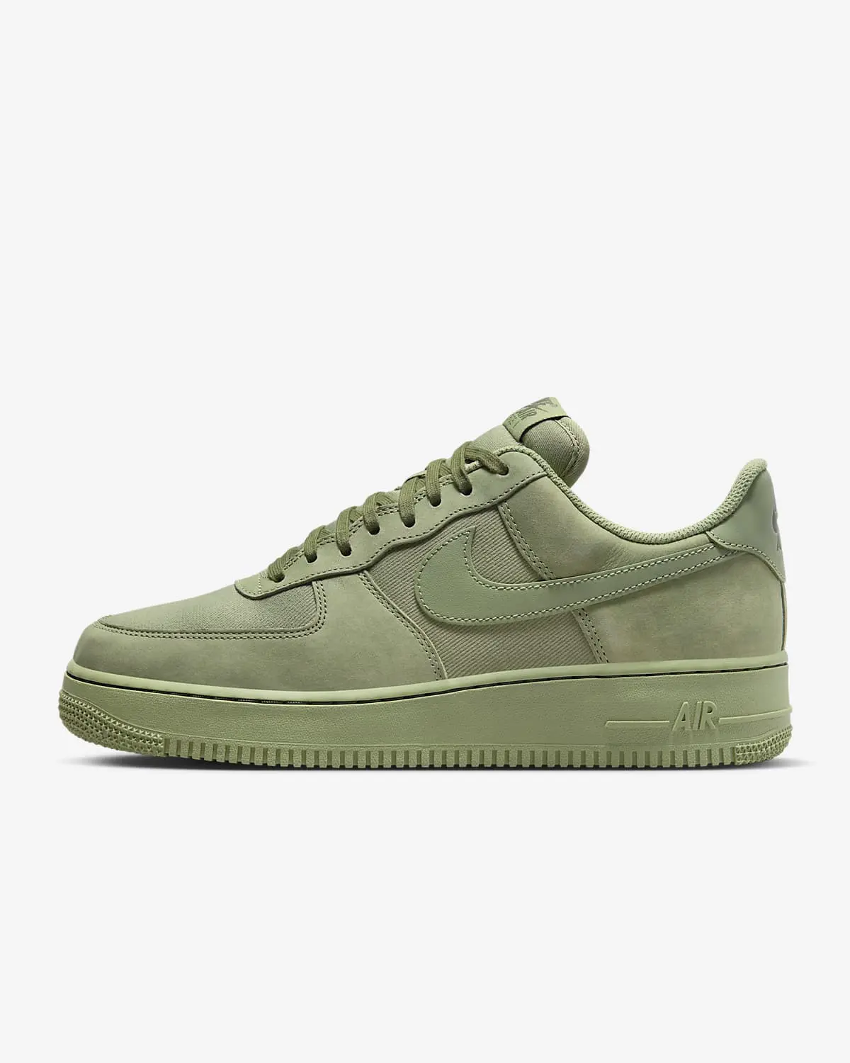 Nike Air Force 1 '07 LX. 1