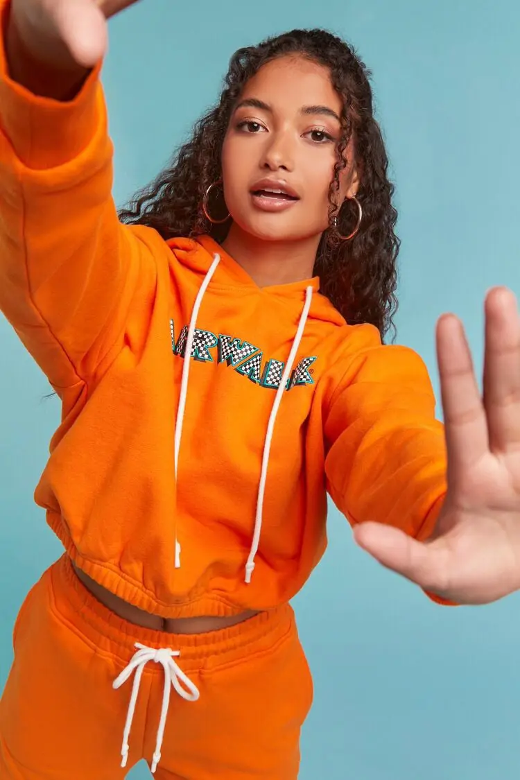 Orange hoodie best sale forever 21