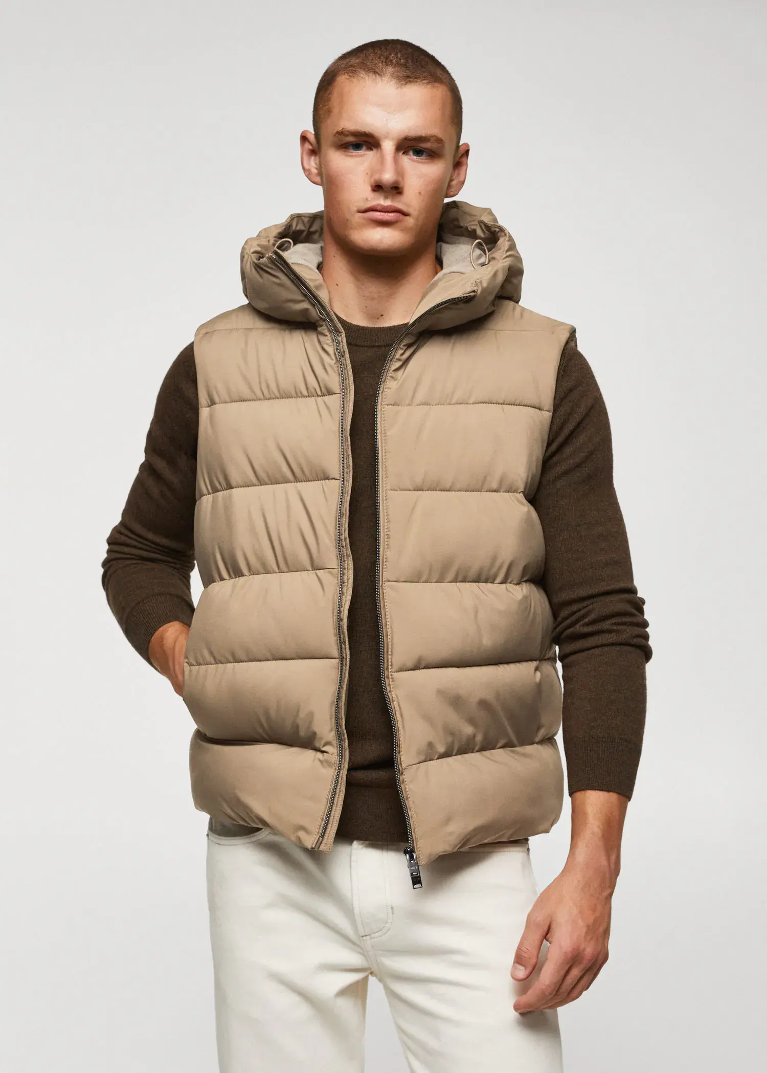 Mango Thermoregulating waterproof quilted gilet. 1