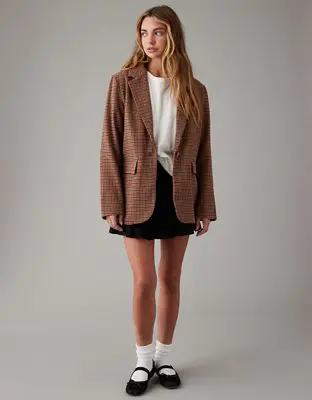 American Eagle Oversized Boyfriend Blazer. 1