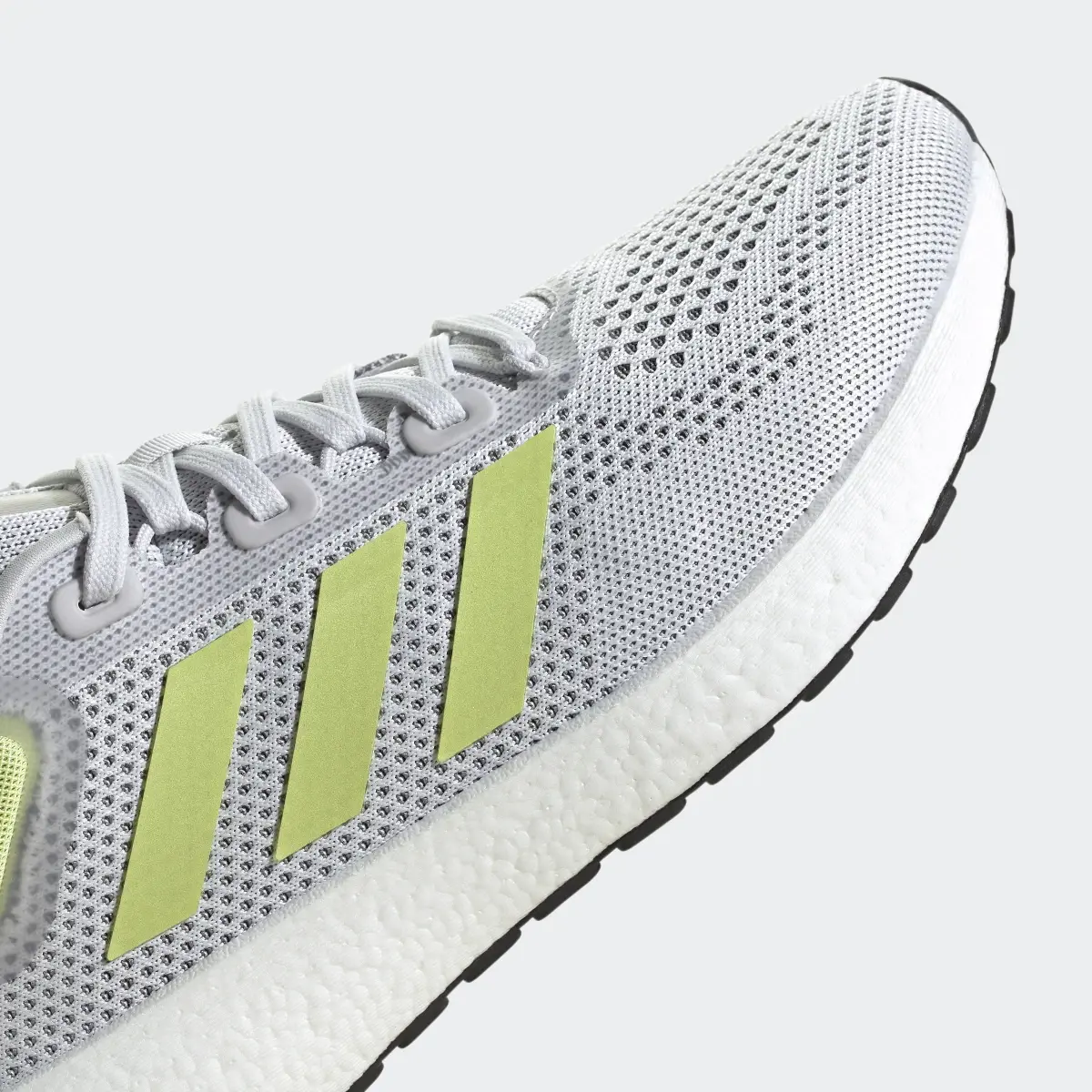 Adidas Tenis Pureboost 22. 3