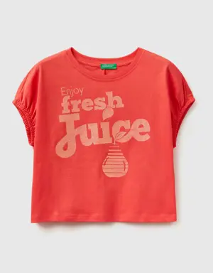 t-shirt with glittery fruit print