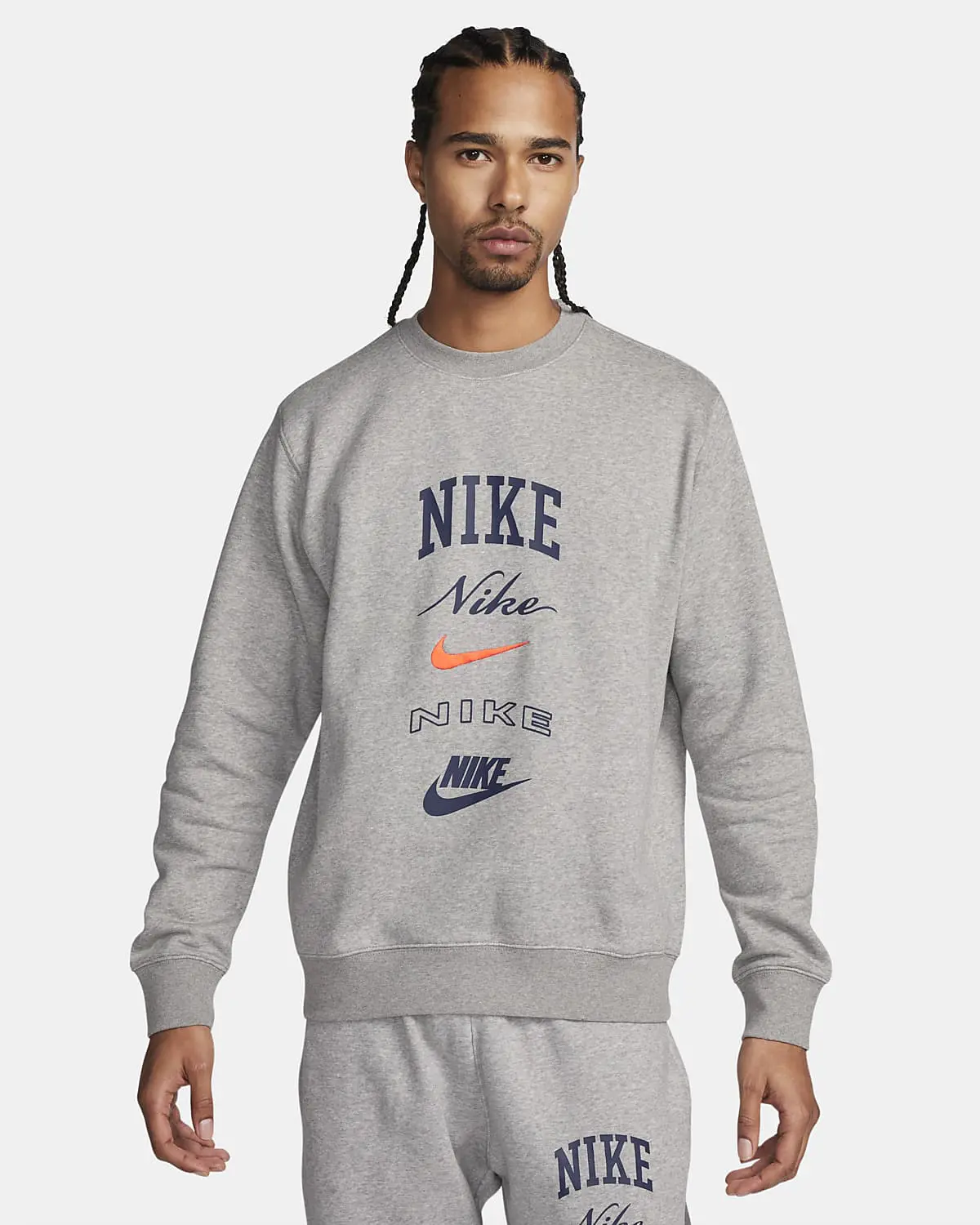 Nike Club Fleece. 1