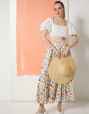 Flared Long Skirt with Pleated Detailed Pattern