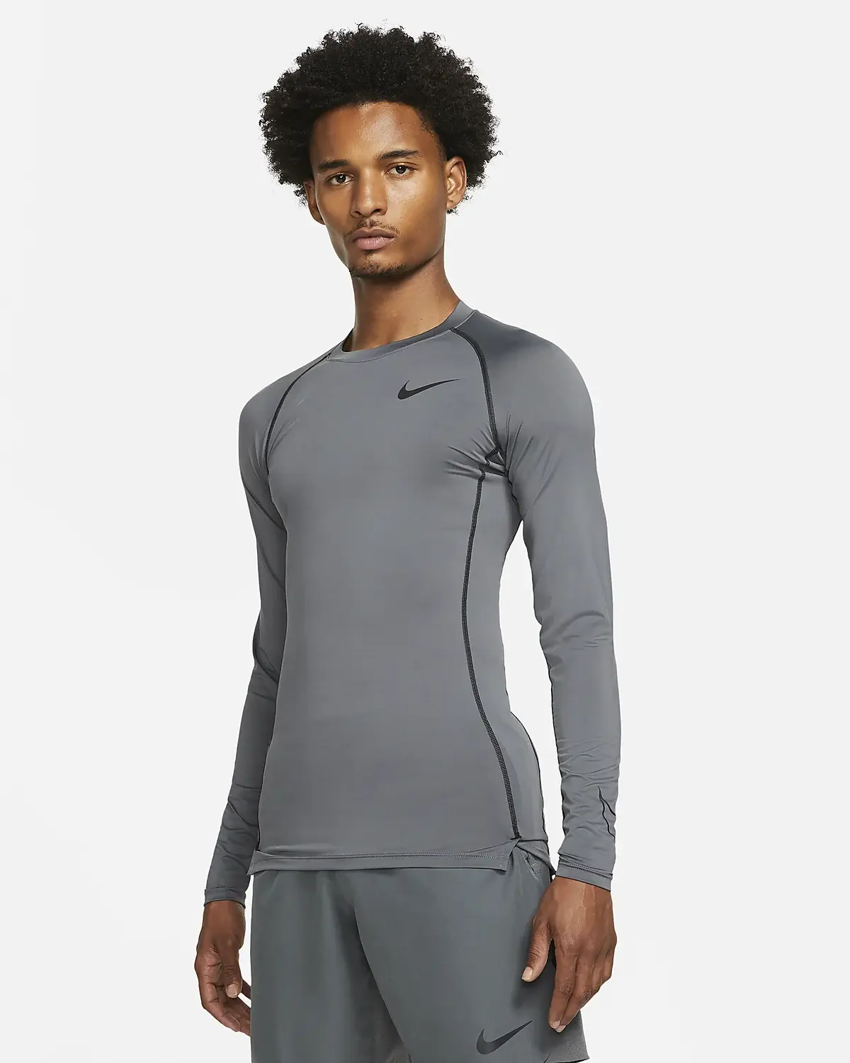 Nike Pro Dri-FIT. 1