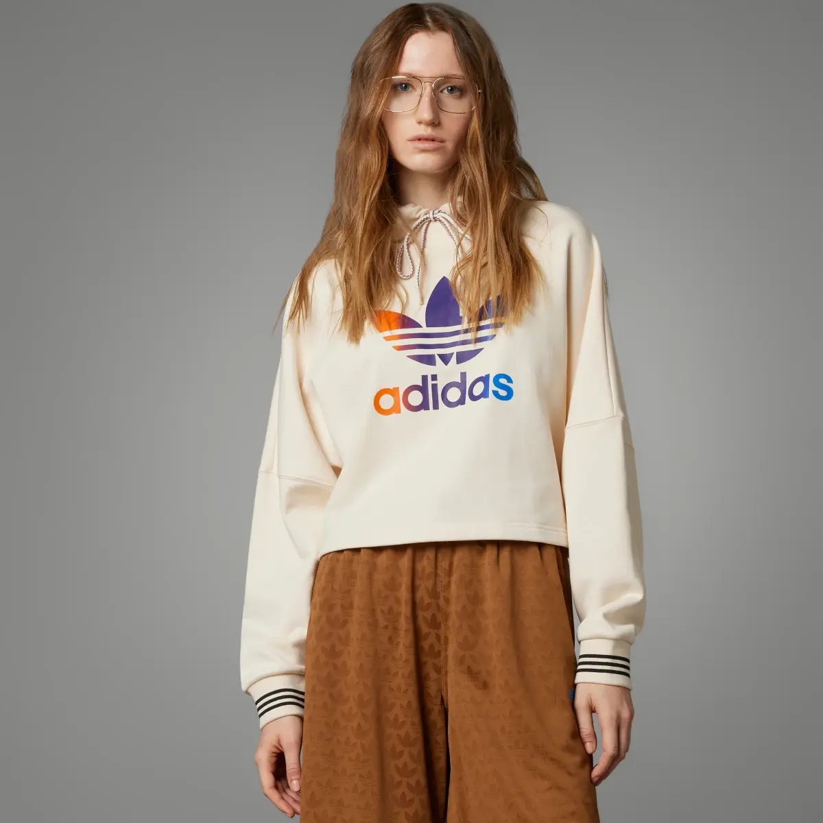 Adidas Adicolor 70s Cropped Hoodie. 1