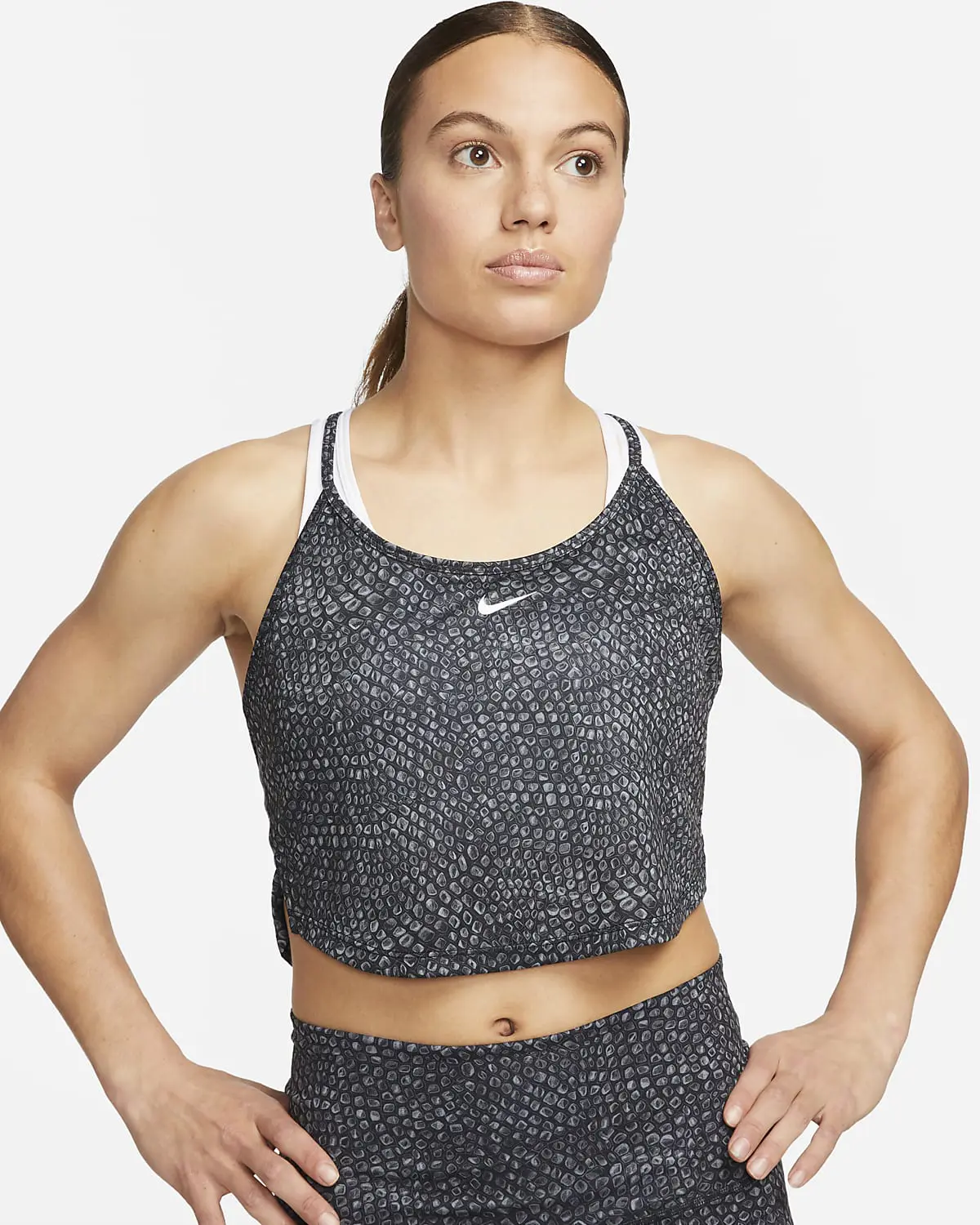 Nike Dri-FIT One. 1