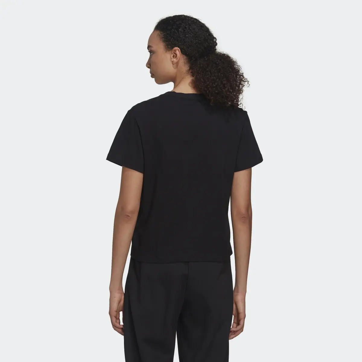 Adidas Camiseta Allover Print Regular. 3
