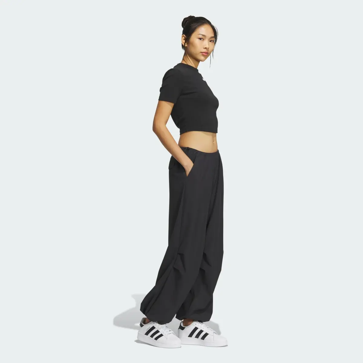 Adidas Oversized Pants. 3