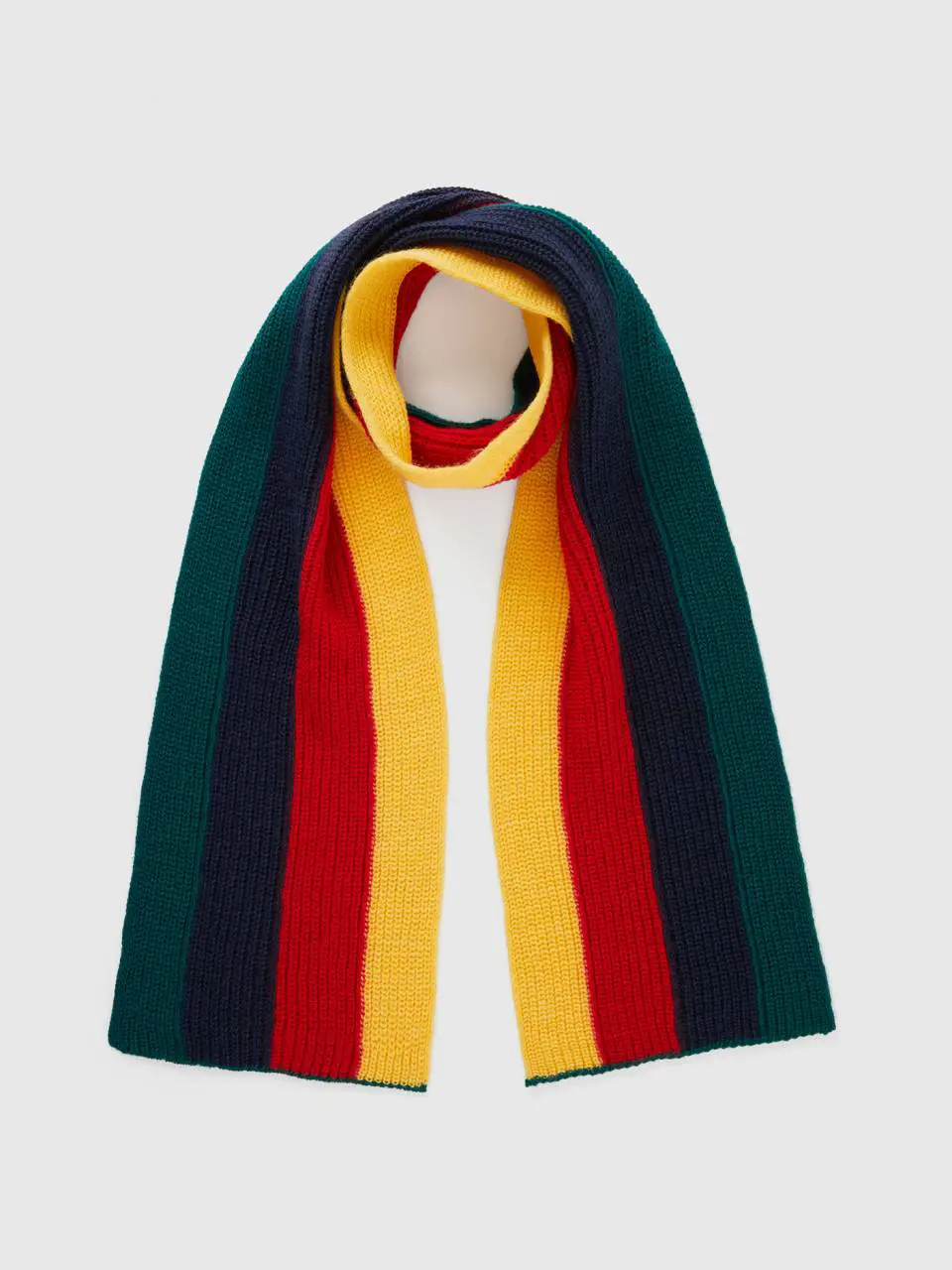 Benetton scarf in wool blend with inlays. 1